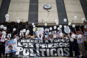 Fiscalía chavista se negó a recibir denuncias de violaciones de DDHH contra presos políticos