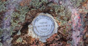 Geólogos perforan una roca en Michigan y descubren una joya geológica de 3.600 millones de años que reescribe la historia del país