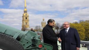 Gobierno venezolano honra memoria de Francisco de Miranda en San Petersburgo - Yvke Mundial