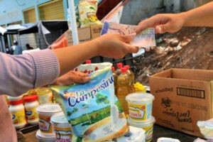 IESA: 50% de la población trabajadora venezolana labora en actividades de bajo valor agregado