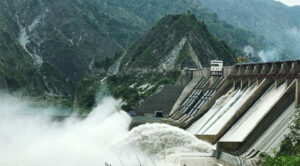 India restringe suministro de agua a Pakistán desde una presa