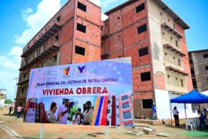 Inspeccionan inicio de obras del Sistema Patria Obrera en Riberas del Caroní