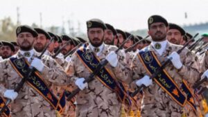 Irán amenazó con abrir las puertas del infierno ante posibles ataques de EEUU e Israel