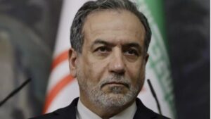 Irán dijo que no recibió ninguna propuesta escrita de EEUU sobre el programa nuclear