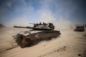 Israel pide evacuar prácticamente todo el sur de Gaza ante un inminente "ataque sin precedentes"