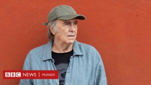 Joan Manuel Serrat: "No he esperado a tener 80 años para saber que todo pasa muy deprisa y que hoy eres fuego y mañana olvido"