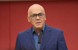 Jorge Rodríguez: «Si se levantan las sanciones, se acaba la migración a EE. UU.»