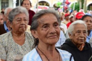 Jubilados y pensionados del sector público reciben Ingreso contra Guerra Económica (+ montos)