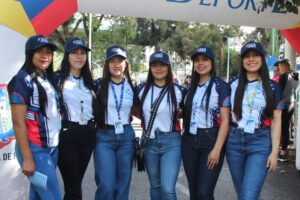 La Carrera Azul 5K reunió a participantes en la capital nariñense.