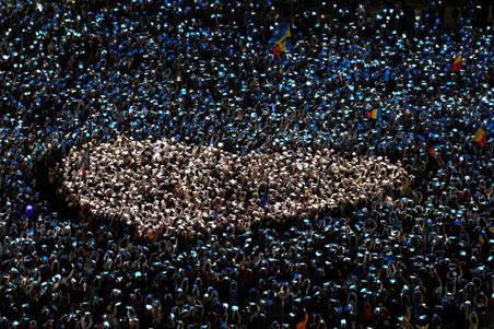 La crisis electoral en Rumanía representa una advertencia para la democracia en la era digital.