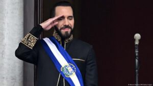 La dictadura de Bukele muestra los colmillos – DW – 21/05/2025