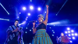 La historia de Cynthia Montaño, la cantante afrocolombiana que no busca la fama, sino la trascendencia