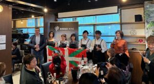 Las bodegas vascas aspiran a conquistar el paladar de Japón, su principal cliente en Asia