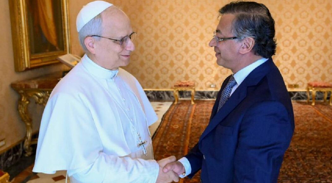 León XIV y Petro dialogan sobre el proceso de paz y la migración