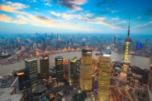 Litio, megaproyectos y autonomía: Claves de la nueva relación entre China y América Latina