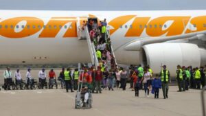 Llegó a Venezuela un avión con 313 migrantes desde México: 146 de ellos son niños