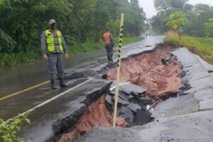 Lluvias desatan crisis en cinco municipios del estado Mérida