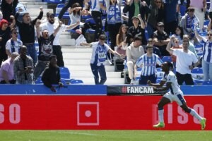 Lo que queda de campeonato: dos plazas de Champions, varias de Europa League y dos de descenso, aún por decidir | LaLiga EA Sports 2024