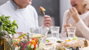 Los alimentos que debe comer juntos para evitar picos de glucosa: ideas de combinaciones saludables