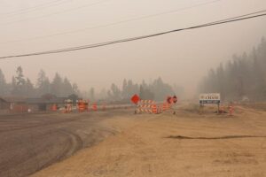 Los incendios forestales obligan a la evacuación de 4.000 personas en el centro de Canadá - AlbertoNews