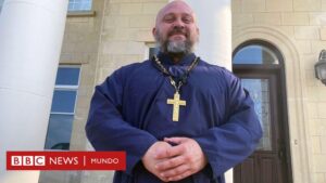 Los jóvenes estadounidenses que se unen a la Iglesia ortodoxa rusa en busca de "niveles absurdos de masculinidad"