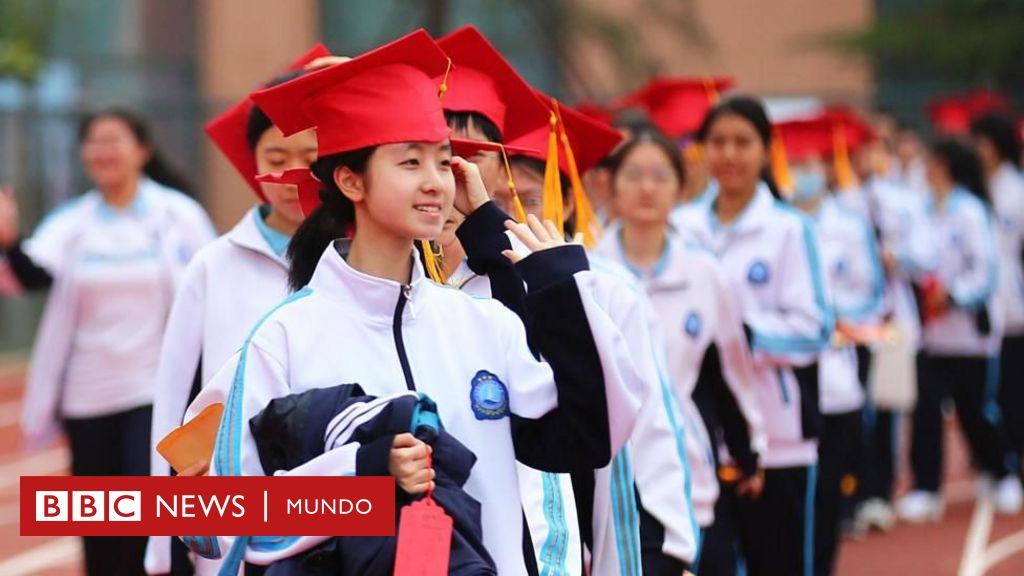 Los jóvenes estudiantes chinos que son rechazados por EE.UU. y China ante los temores de que sean espías