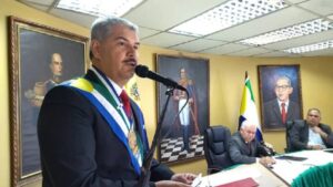 Luis Caldera, el eterno alcalde que le ganó a Rosales