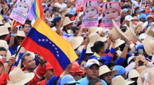 Maduro llama a unirse por la liberación de la niña de dos años retenida en EEUU