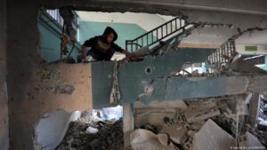 Más de 50 muertos en Gaza por bombardeos israelíes – DW – 26/05/2025