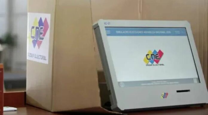 Más del 88% de las meses de votación se han instalado para los comicios del domingo