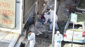Muere una mujer tras explotarle una bomba en las manos