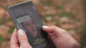 Multa a TikTok por albergar datos de europeos en China – DW – 02/05/2025
