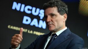 Nicusor Dan ganaría presidenciales de Rumanía, según sondeos – DW – 18/05/2025