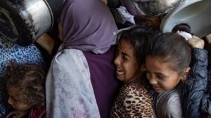 Ningún camión con ayuda de la OMS ha podido entrar hasta el momento en la Franja de Gaza