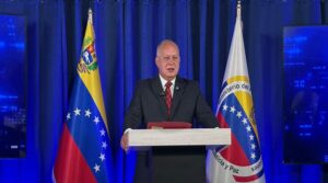 Operación internacional conjunta incauta embarcación con más de 700 kilos de cocaína