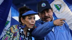 Ortega y Murillo nombran a una nueva ministra de Salud, la cuarta en los últimos seis años - AlbertoNews