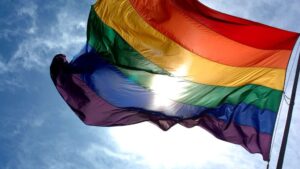 Países de la Unión Europea aseguran que intensificarán lucha contra la discriminación LGTBIQ - AlbertoNews