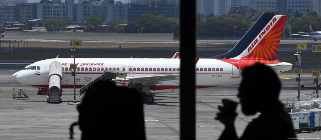 Pakistán restablece operaciones del espacio aéreo tras acuerdo de alto el fuego con India - AlbertoNews