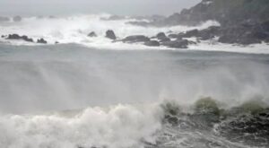 Perú cierra 81 puertos por oleajes de ligera a fuerte intensidad