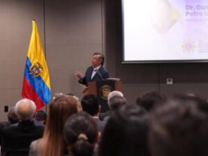 Petro admite que se equivocó en elección de Ministros de Educación | Gobierno | Economía