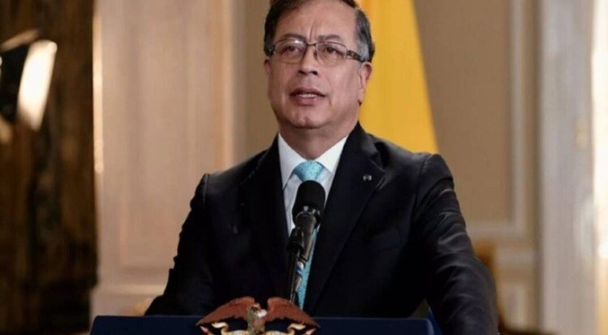 Petro tacha de 'fraude' rechazo del Senado a la consulta popular