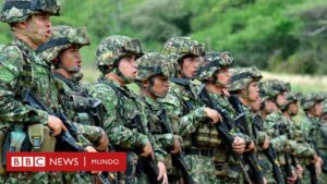 "Plan pistola": el rebrote de violencia en Colombia que deja decenas de policías y militares asesinados y que recuerda a la estrategia de terror de Pablo Escobar