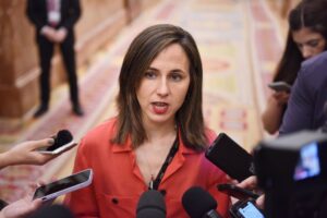 Podemos garantiza que no aprobará el traspaso de inmigración a Cataluña, aunque haya regularización extraordinaria