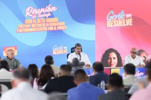Presidente Maduro se reunió con alto mando político y militar