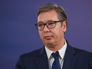 Presidente serbio acusa a Europa de querer derribarlo y reivindica su visita a Putin - AlbertoNews