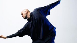 Rafael Palacios, el pionero de la danza afrocontemporánea que le ha dado la vuelta al mundo bailando memoria