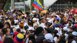 Represión y abstención marcan comicios regionales en Venezuela