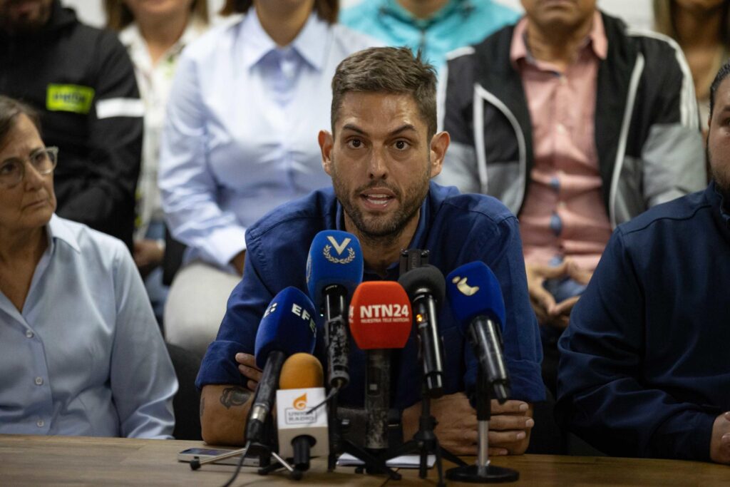 Requesens: Asumo la responsabilidad de no haber convencido a la gente