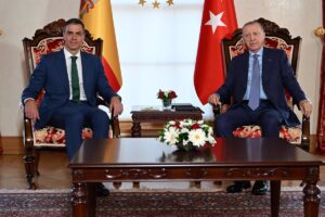 Sánchez reconoce el papel mediador de Turquía en Ucrania y Gaza, y la "importancia estratégica" para empresas