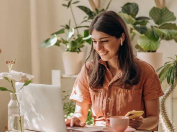Si trabaja remoto, estos son los 7 tips para estar 'seguro' en línea | Empleo | Economía